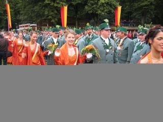 Schuetzenfest_2004_Montag_088