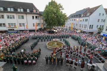 Zapfenstreich 2026